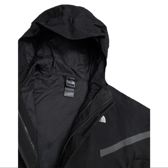 The North Face Boys Outdoor Jacket - Boys Large - Picture 2 of 5